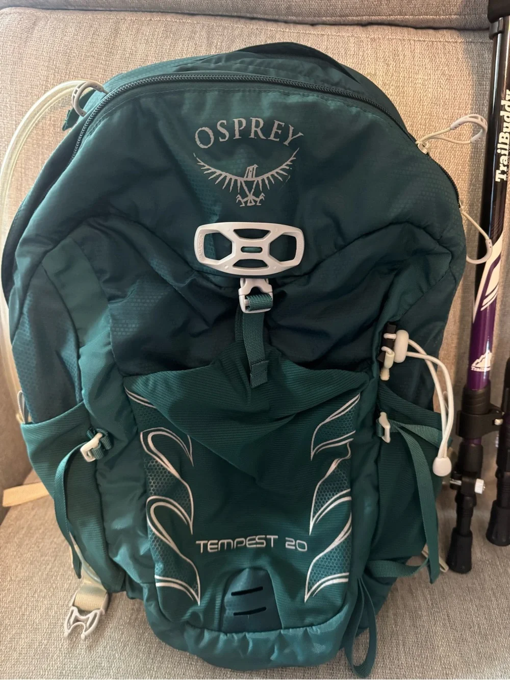 OSPREY durable daypack